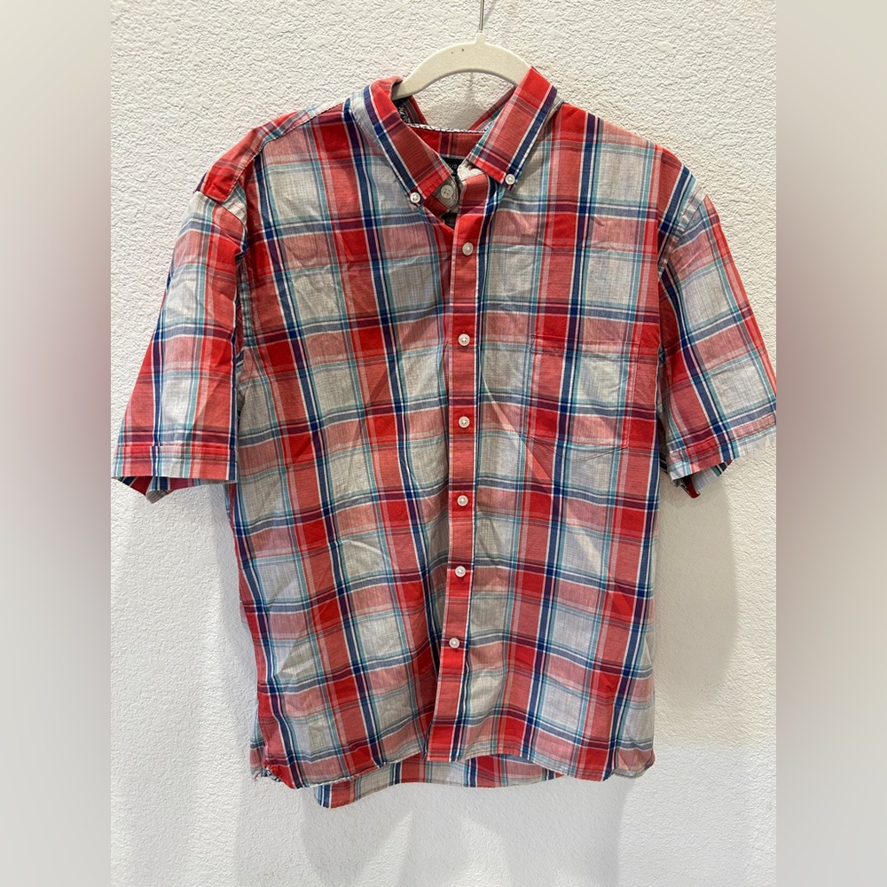 Men’s Van Heusen XL short sleeve button up shirt